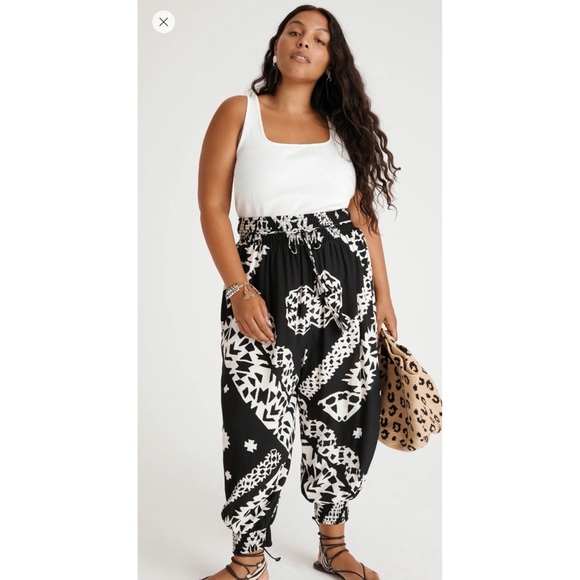 NWT! Anthropologie Anita Balloon Joggers Petite - Picture 1 of 15